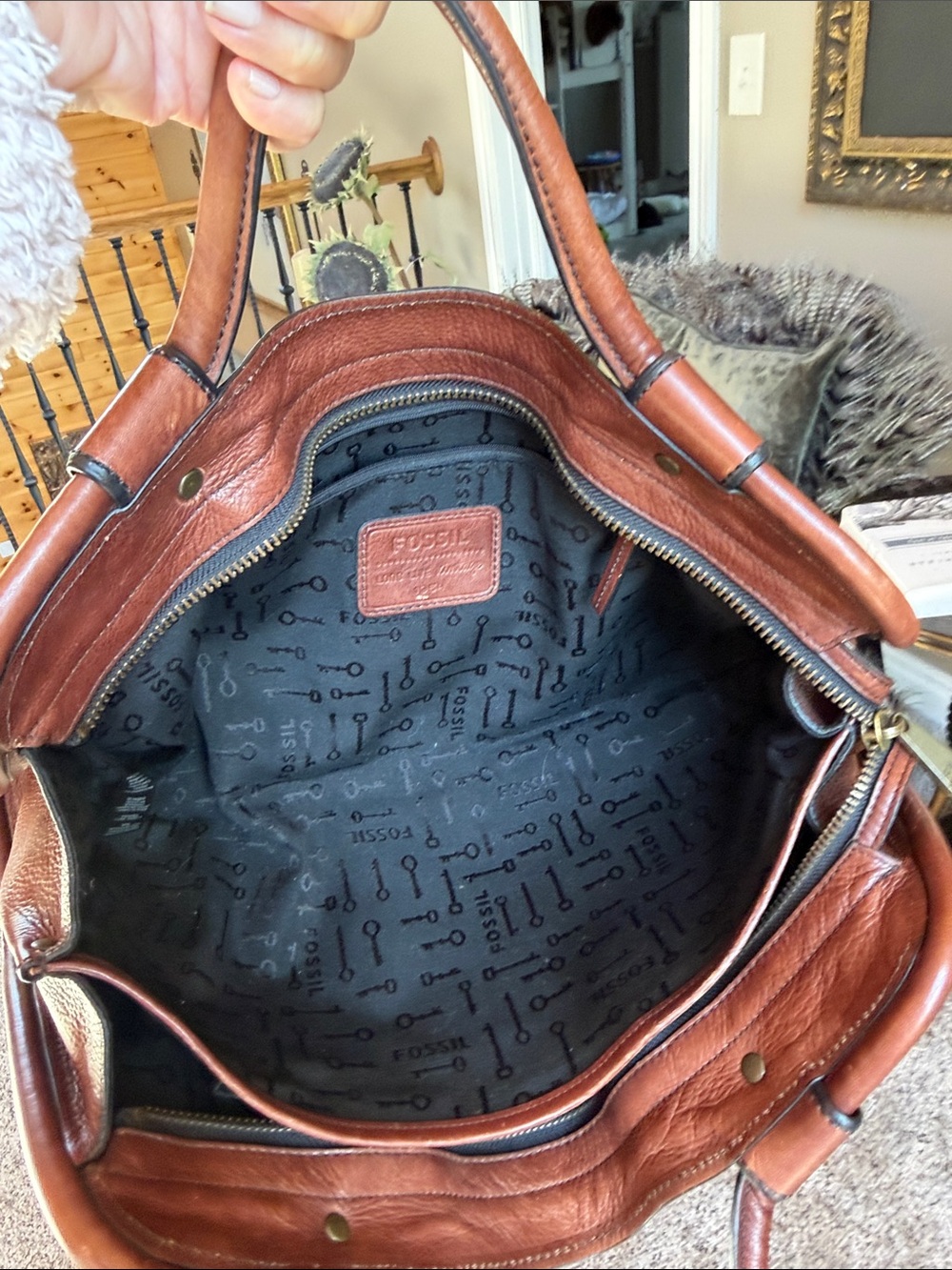 Fossil Chestnut Brown Leather Satchel with Matching Wallet Very rare find. - Picture 8 of 12